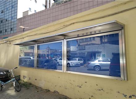 橱窗2-橱窗路牌